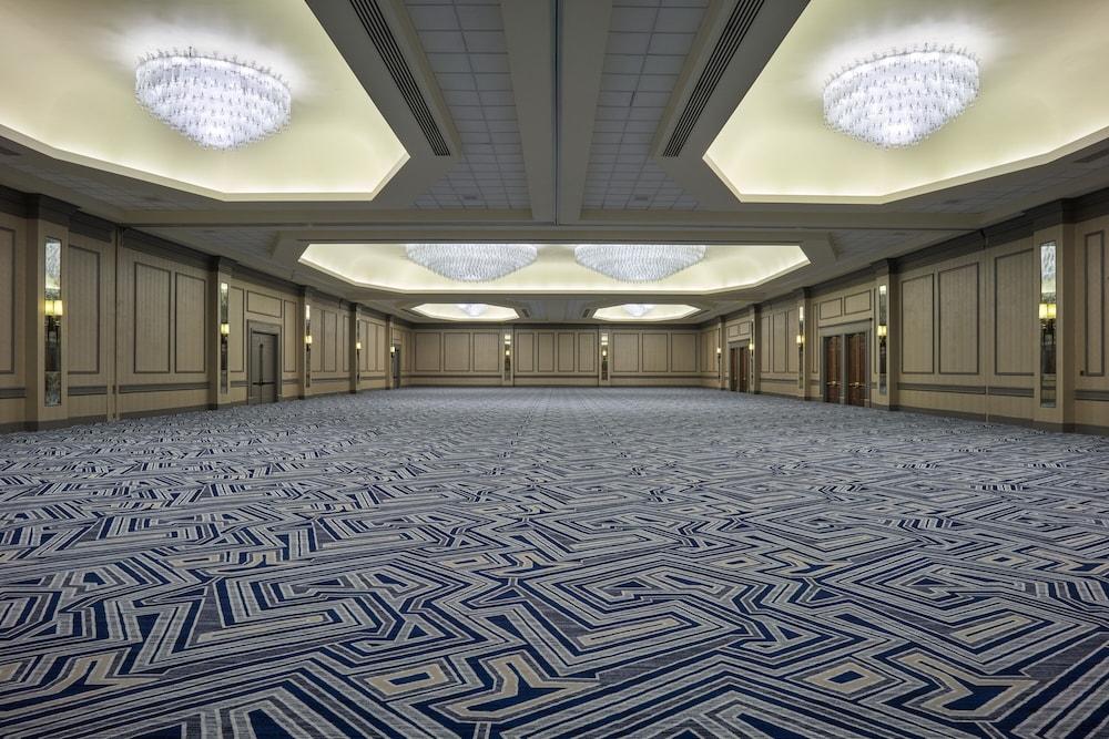 Hilton North 4* Houston