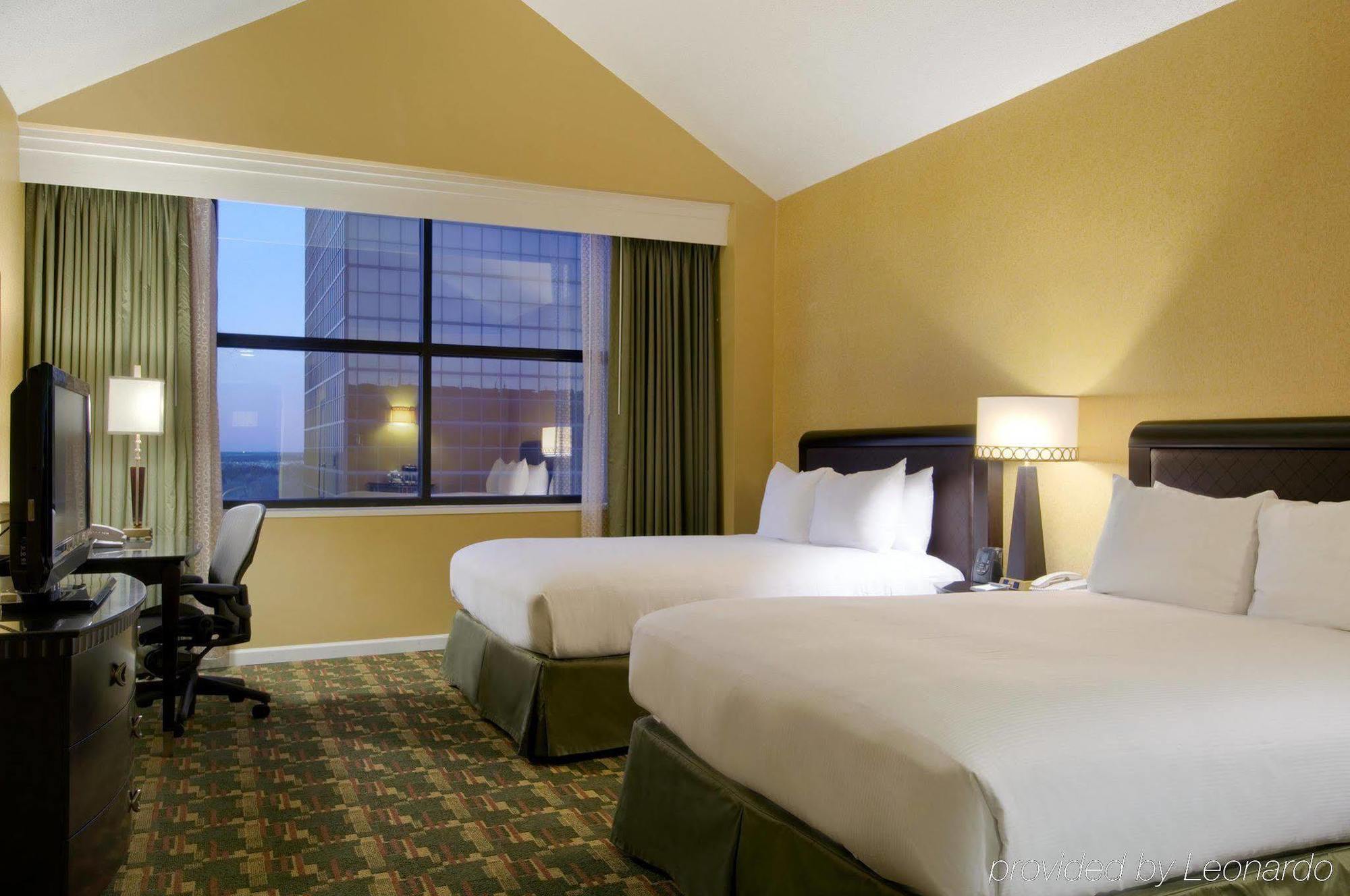 Hilton North Hotel